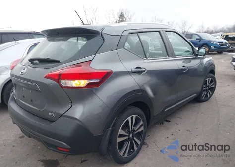 2019 Nissan Kicks Sr z USA, uszkodzony, nr VIN 3N1CP5CU5KL499844